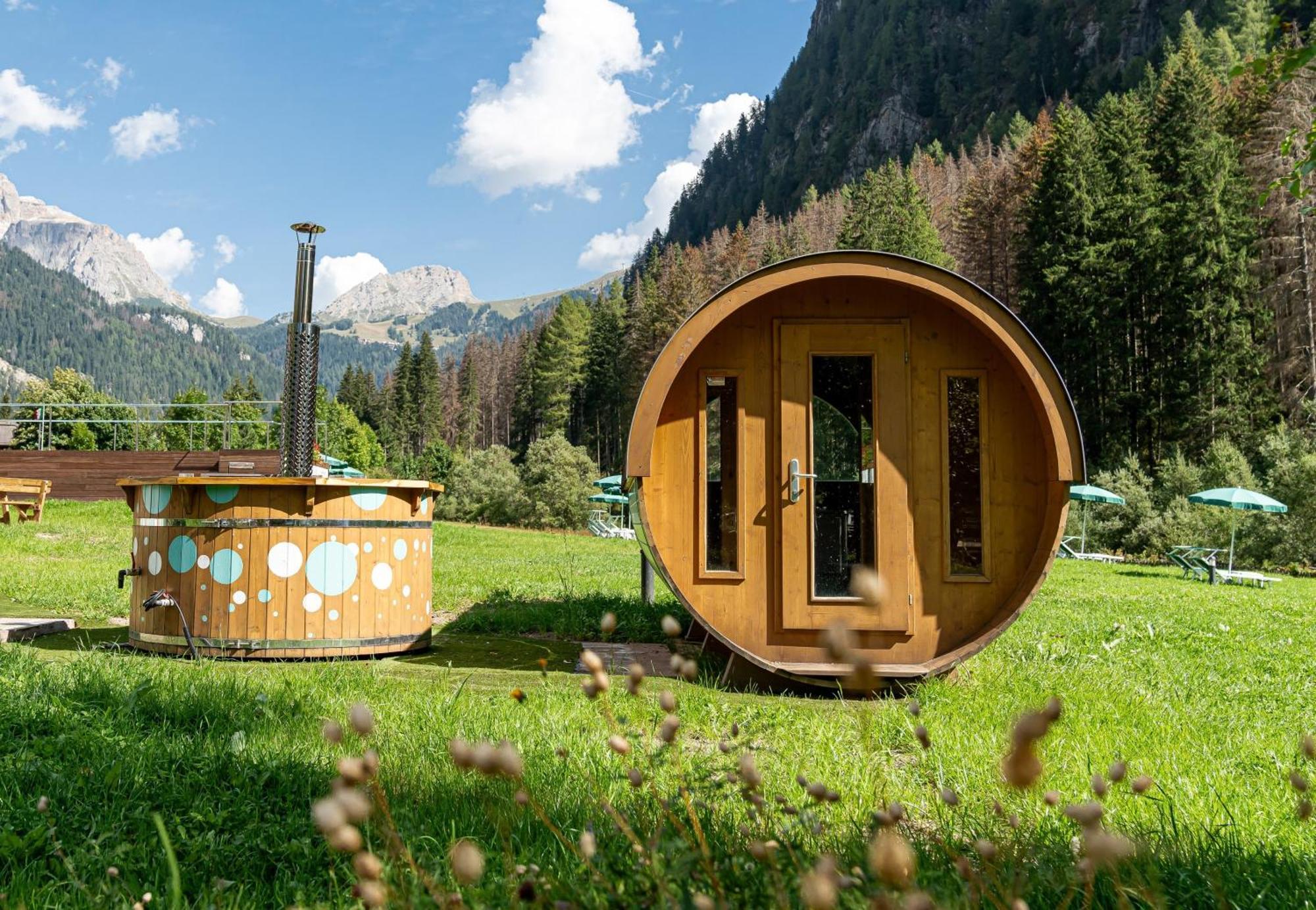Hotel Diamant Park Campitello di Fassa Exterior photo